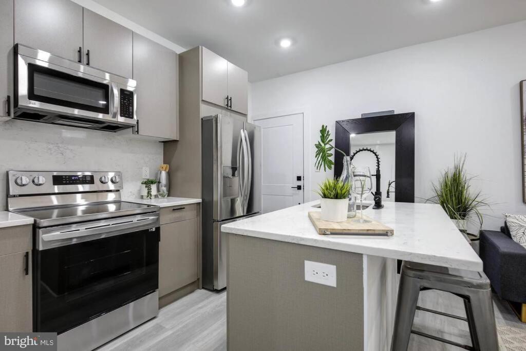 Brandnew Luxury Capitol Hill Apt! Near Free Trolly Washington Bagian luar foto